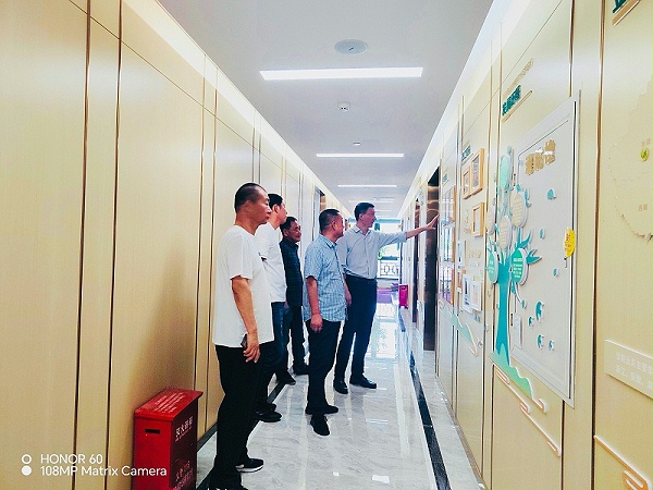 乐冠体育环保-客户一行到我司调研考察