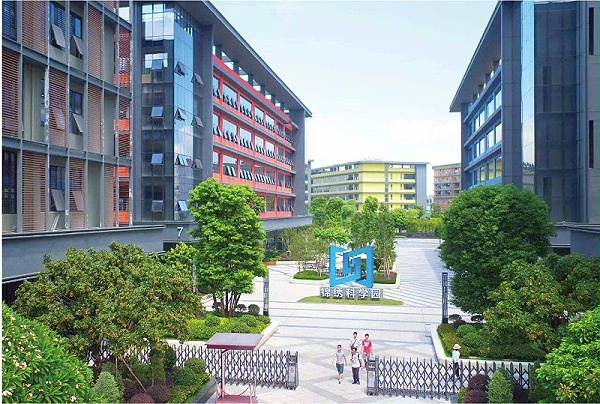 深圳锦锈科学园开荒-乐冠体育环保