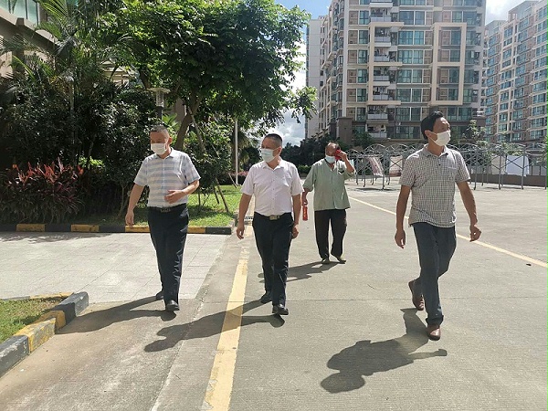 高温与台汛期的安全培训-乐冠体育环保4