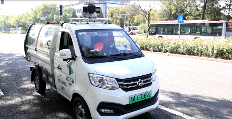乐冠体育环保：AI智能巡检车