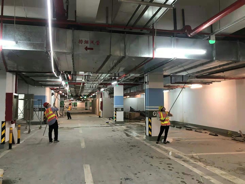 03深圳宝安万达广场开荒-乐冠体育环保