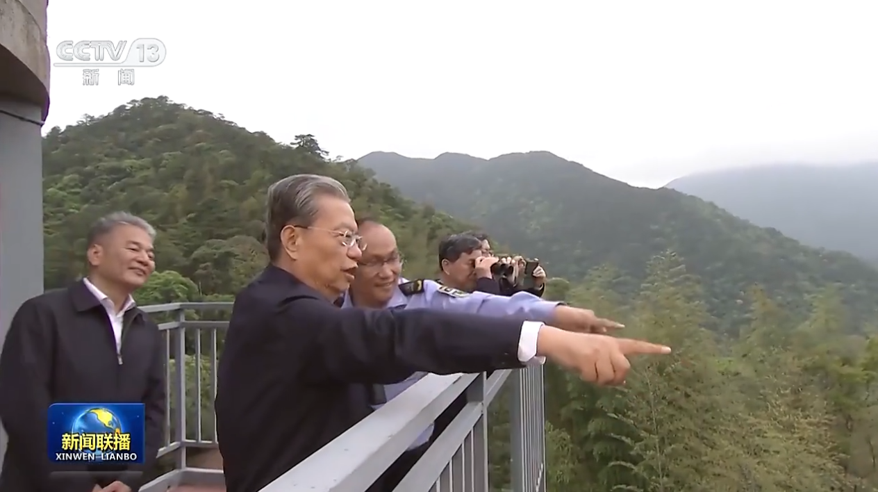 乐冠体育环保：赵乐际在武夷山国家公园实地检查